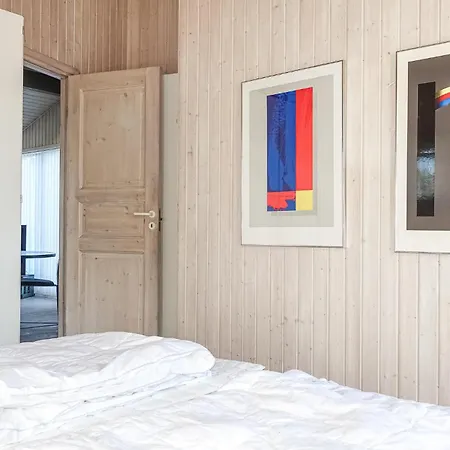 3 Bedroom Amazing In Дом отдыха *